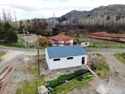 İnönü’de metruk haldeki halı yıkama yeri yenilenip vatandaşların hizmetine sunuldu