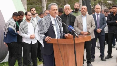İnönü Üniversitesinde Filistin’e destek için tek yürek oldular
