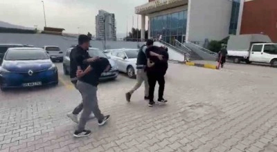 İskenderun&rsquo;da aranan 2 şahıs yakalandı