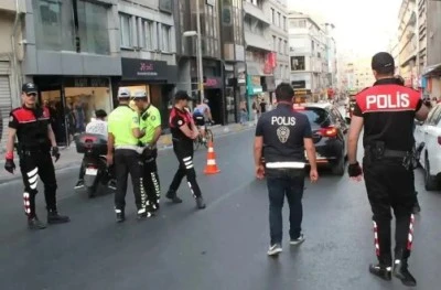 Huzur operasyonu devam ediyor çok sayıda gözaltı 