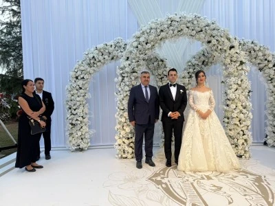 İstanbul’daki Nikah Töreninde Siyaset ve İş Dünyası Buluştu