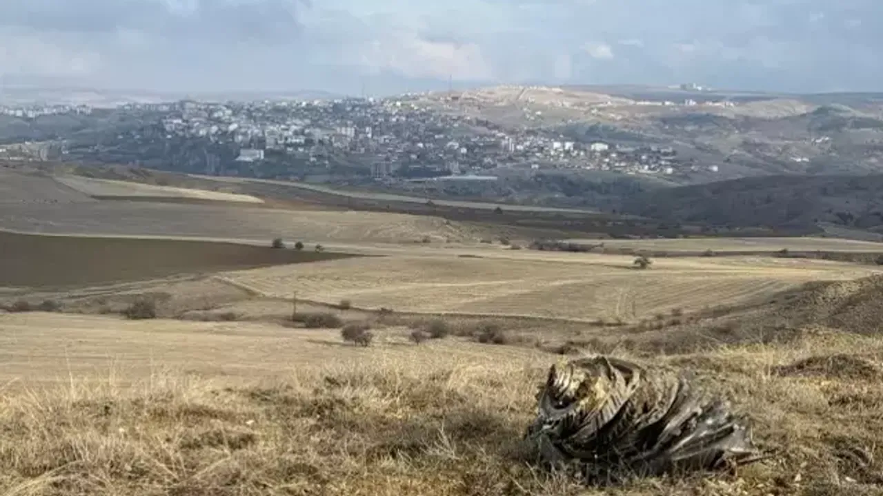 İşte Ankara'da d&uuml;şen jetin pilotu ile kule arasındaki son konuşmalar