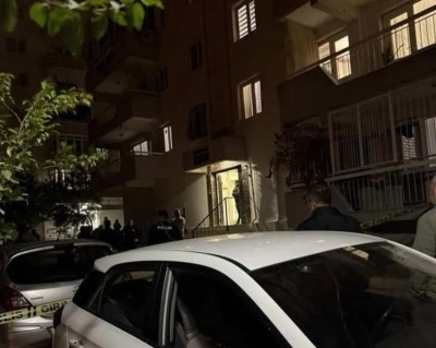 İzmir&rsquo;de karısını &ouml;ld&uuml;ren kişi intihar etti