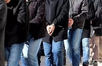 İzmir Merkezli FETÖ Operasyonu: 2 İlde 9 Şüpheli Gözaltında