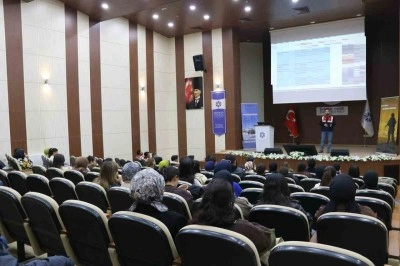 Jandarma ekipleri &ouml;ğrencileri madde bağımlılığı konusunda bilgilendirdi