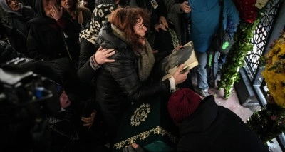 Kadıköy’de bıçaklanarak öldürülen İtalyan şefin oğlu son yolculuğuna uğurlandı