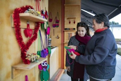 Kadın üreticilerin ürünleri Sevgililer Günü için sergilendi