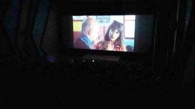 Kadınlar i&ccedil;in film g&ouml;sterimi