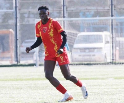 Kafayat Atoke Başhıru, 3 ma&ccedil;ta 9 gol attı