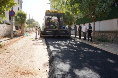 Cadde ve sokaklar yenileniyor