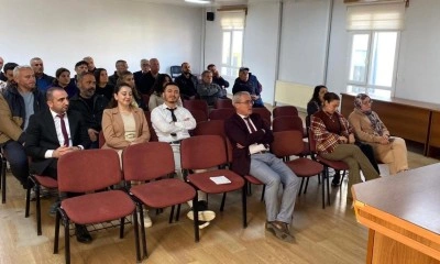 Kamu &ccedil;alışanları ve muhtarlara afet eğitimi verildi