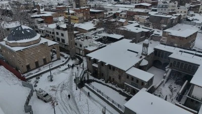 Kar Altındaki 10 Bin Yıllık Sur 