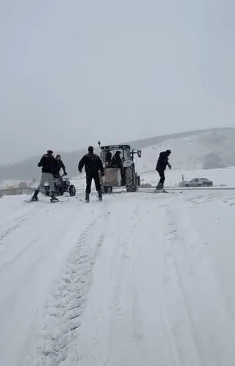 Kar yağışı sonra eğlenceli anlar
