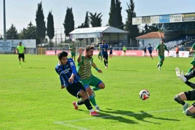 Karacabey Belediyespor kupada 4 tura y&uuml;kseldi