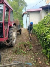Karacasu Belediyesi’nden Kahvederesi Yaylası’nda temizlik mesaisi