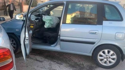 Karaman’da iki otomobil çarpıştı: 3 yaralı