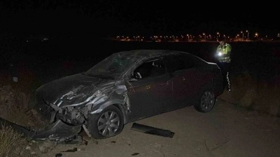 Otomobil tarla yoluna takla attı: 1 yaralı