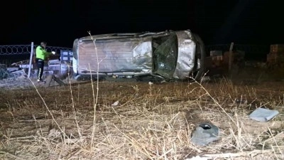 Karaman’da panelvan araç takla attı: 5’i çocuk 7 yaralı