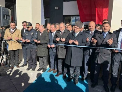 O ilimizde modern otogar açıldı