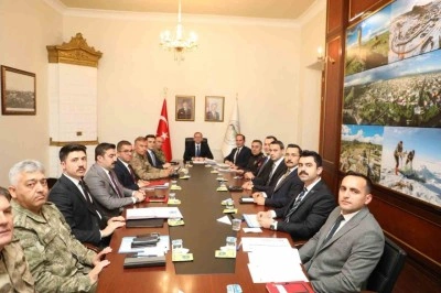 Kars&rsquo;ta asayiş ve g&uuml;venlik toplantısı yapıldı.
