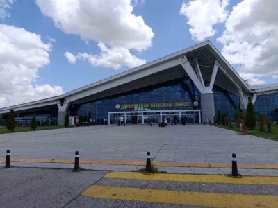 1 Ayda 55 bin 502 kişi uçtu