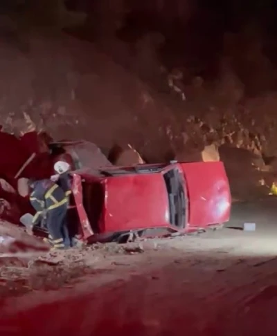 Karşıdan gelen araca yol vermek isterken 200 metrelik u&ccedil;uruma yuvarlandı