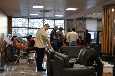 Kartepe&rsquo;de kan ve k&ouml;k h&uuml;cre bağışı kampanyası d&uuml;zenlendi