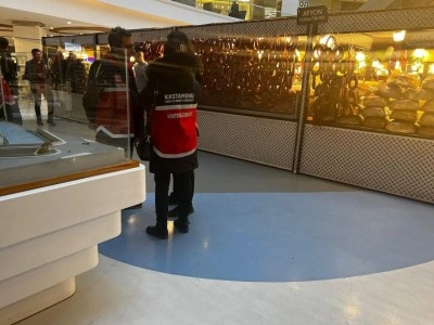 Kastamonu’da alışveriş merkezinde satılan 500 kilo sucuğa el konuldu