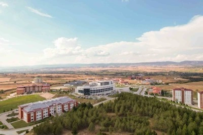 Kastamonu &Uuml;niversitesi&rsquo;nde 4 programa "T&uuml;rkiye Yeterlilikler &Ccedil;er&ccedil;evesi" logosu verildi