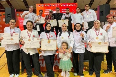 Kastamonu &Uuml;niversitesi &ouml;ğrencileri, GastroAntalya&rsquo;dan madalyalarla d&ouml;nd&uuml;