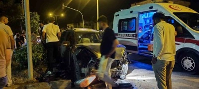 Kavşakta iki araç çarpıştı: 7 yaralı