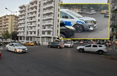 Kavşakta Kafa Kafaya &Ccedil;arpıştılar