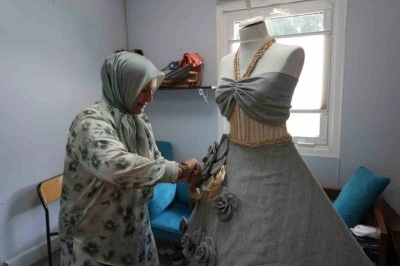 Kenevirden üretilen kıyafetlere kavurucu sıcakta yoğun ilgi