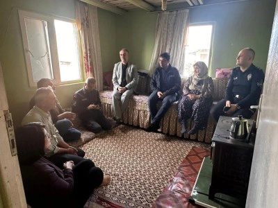 Kaymakam Karataş, Alioğulları Mahallesi&rsquo;nde vatandaşlarla buluştu