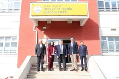 Kaymakam Öztürk okullarda incelemelerde bulundu