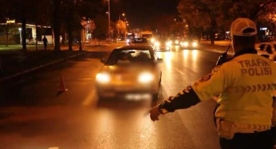 Kayseri&rsquo;de eş zamanlı asayiş uygulaması: 148 aranan şahıs yakalandı