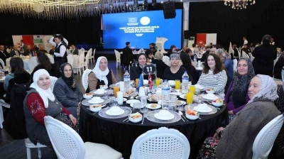 Kadın &ccedil;ift&ccedil;iler s&uuml;rd&uuml;r&uuml;lebilir gelecek i&ccedil;in buluştu