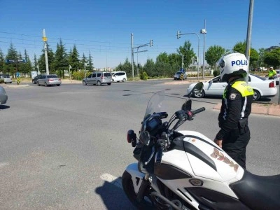 Kayseri Emniyeti ERÜ yerleşkesinde 90 adayı sınava yetiştirdi