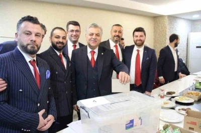 Kayseri Sarraflar ve Kuyumcular Derneği&rsquo;nde yeni başkan İncetoprak oldu