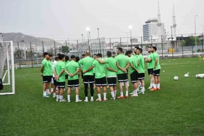 Şekerspor yeni sezonu açtı