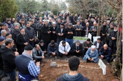 Kazada vefat eden Vahide Güneş Ana Diyarbakır'da defnedildi