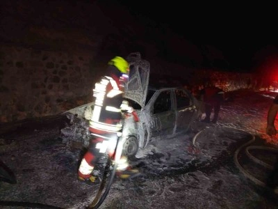 Kazdağları’nda çıkan araç yangınına itfaiye müdahale etti