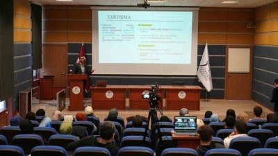 KB&Uuml;&rsquo;de Tez Yazım Seminer Dizisi devam ediyor