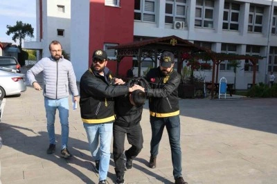 Kendisini borçlandıran patronunu öldürdü, çekiciye yüklediği otomobiyle İstanbul’a kaçtı