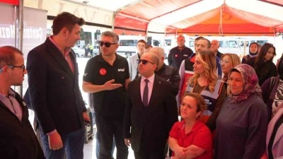 Kent Meydanında deprem tatbikatı yapıldı