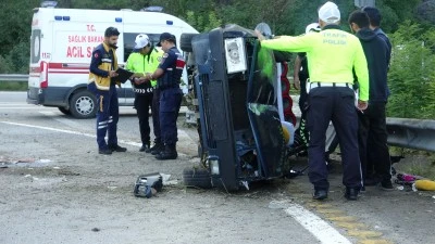 Keşap'ta Takla Atan Otomobilden Mucize Kurtuluş