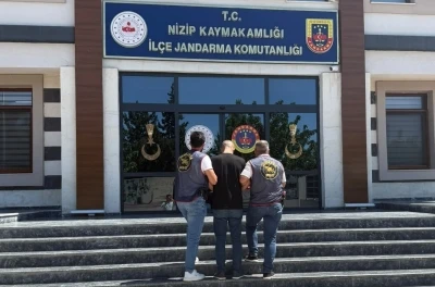Kesinleşmiş 10&rsquo;ar yıl cezayla aranan 2 şahıs yakalandı