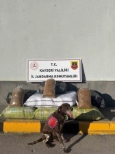 Yolcu otobüsünde 230 kilogram kaçak tütün çıktı