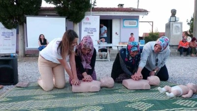 Kırsal mahallelerdeki kadınlara ilkyardım eğitimi