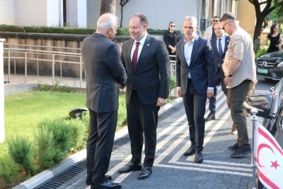 KKTC Cumhuriyet Meclisi Başkanı Öztürkler Diyarbakır Valiliğini ziyaret etti